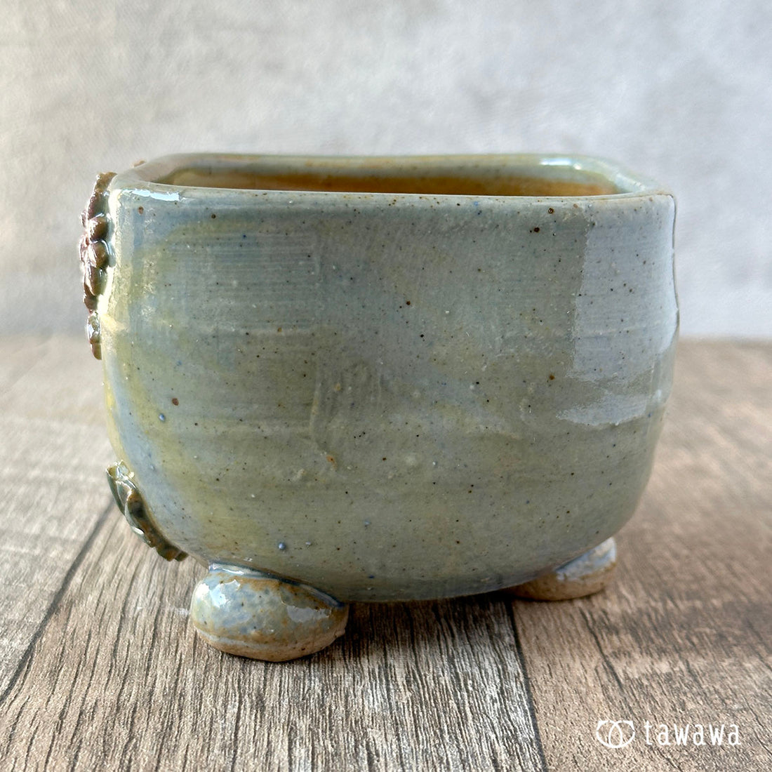 Korean pot 60 (sold out)