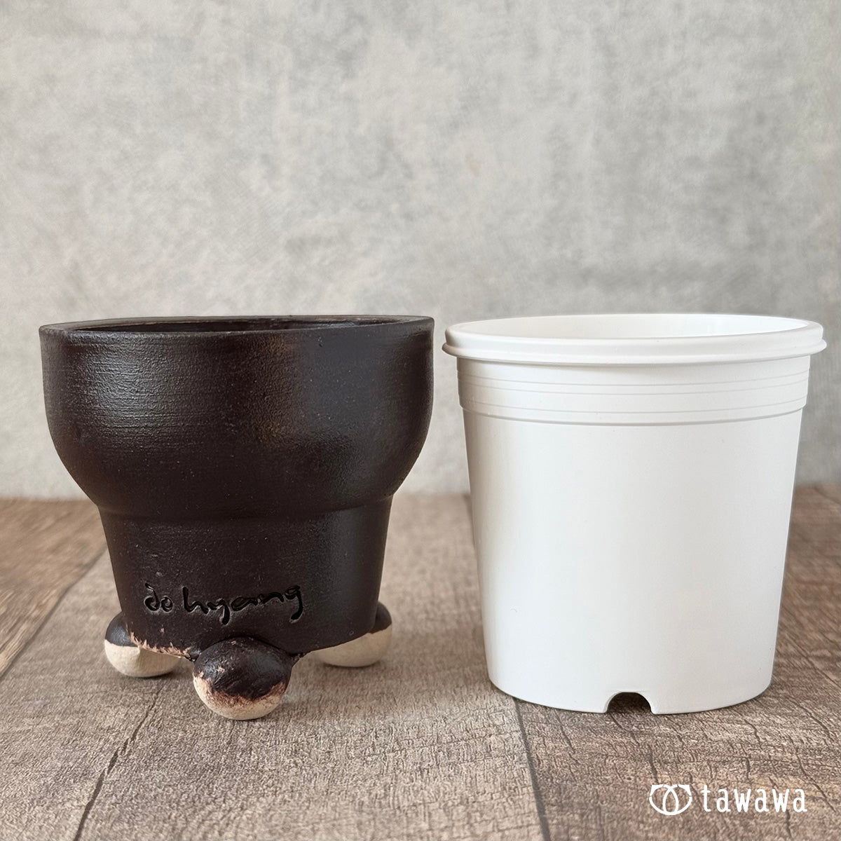 Korean pot 253 (Sold out)