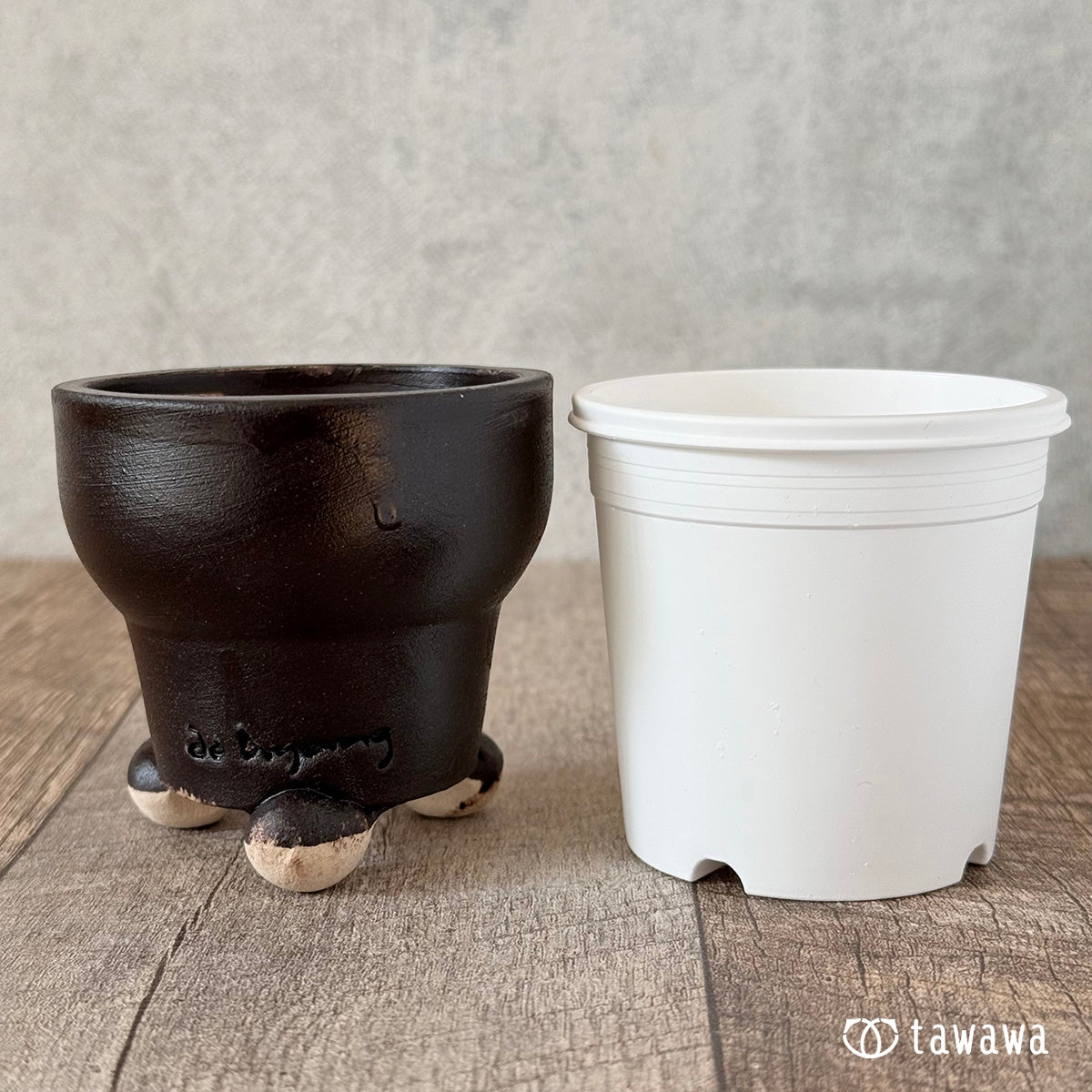 Korean pot 254 (sold out)