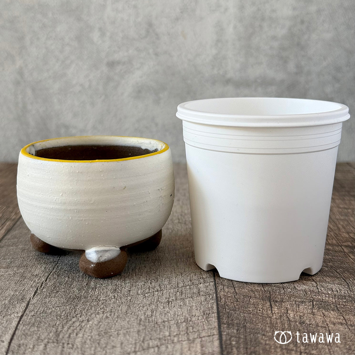 《販売中》 韓国鉢 203