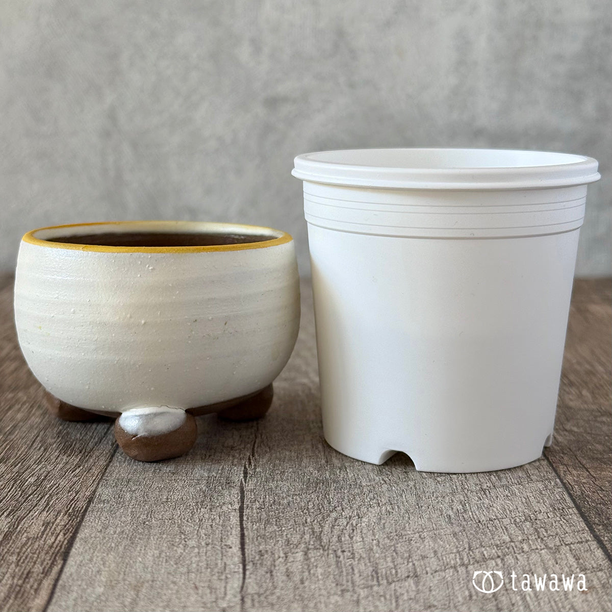 《販売中》 韓国鉢 204