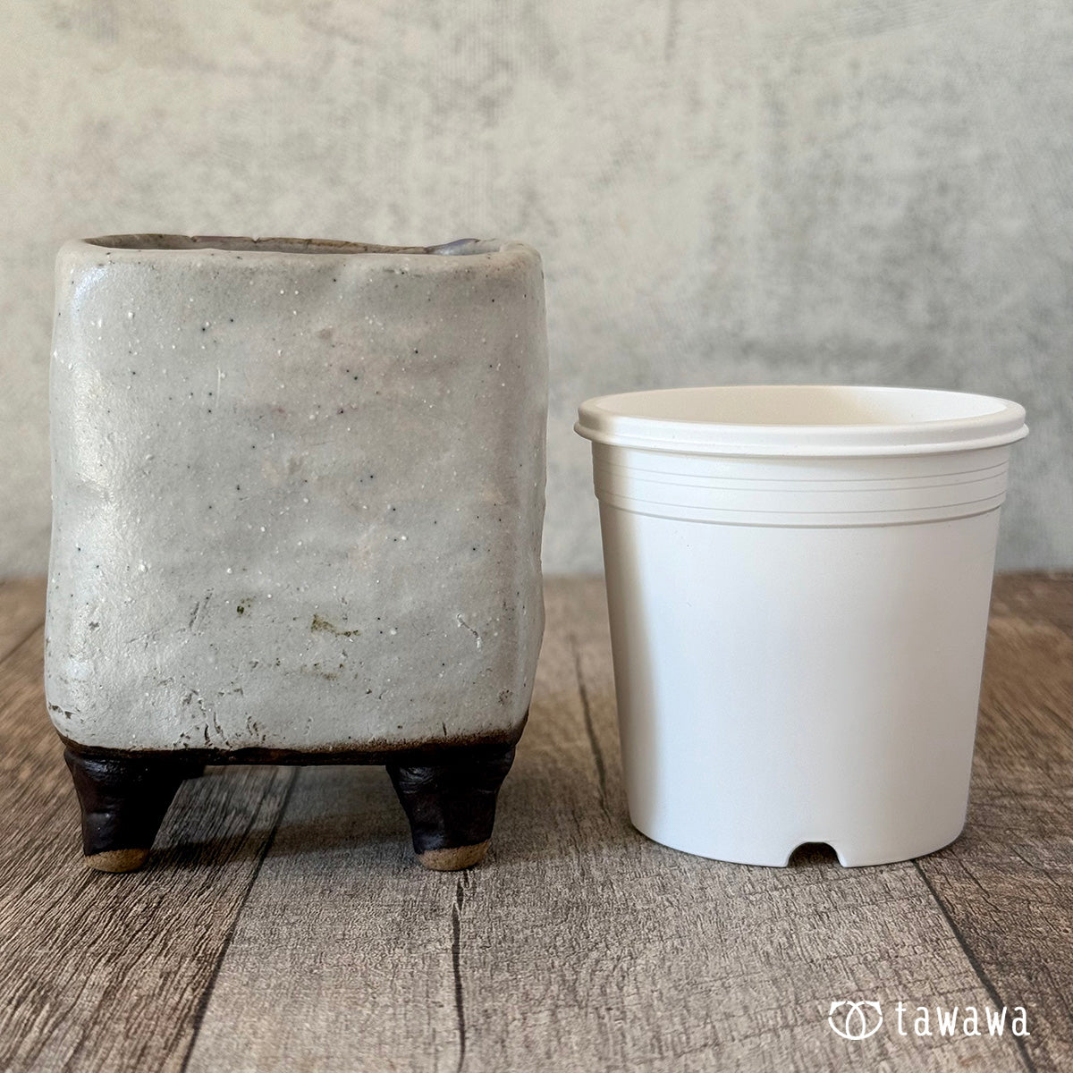 Korean pot 260 (Sold out)