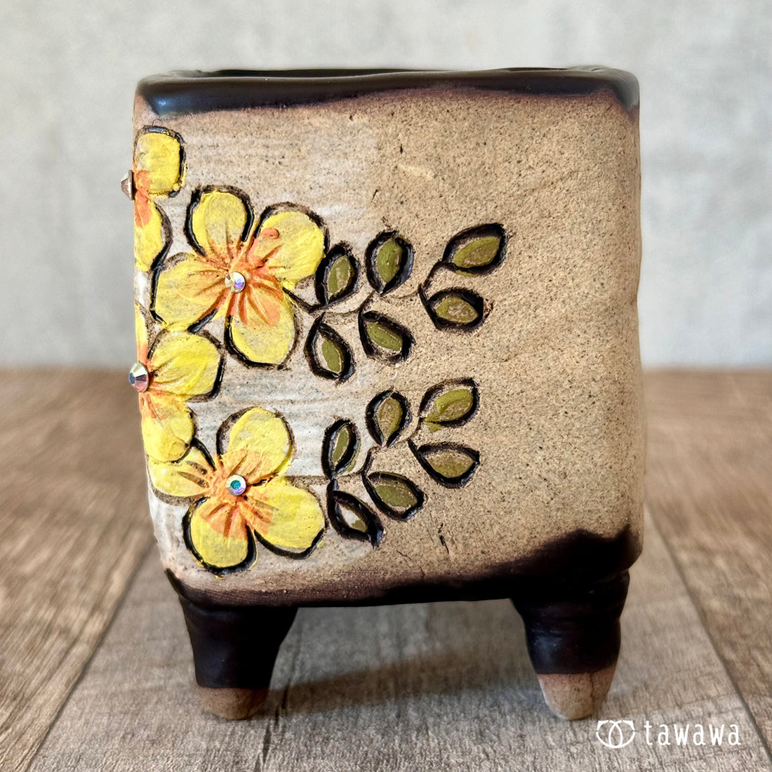 For Sale: Korean Pot 261