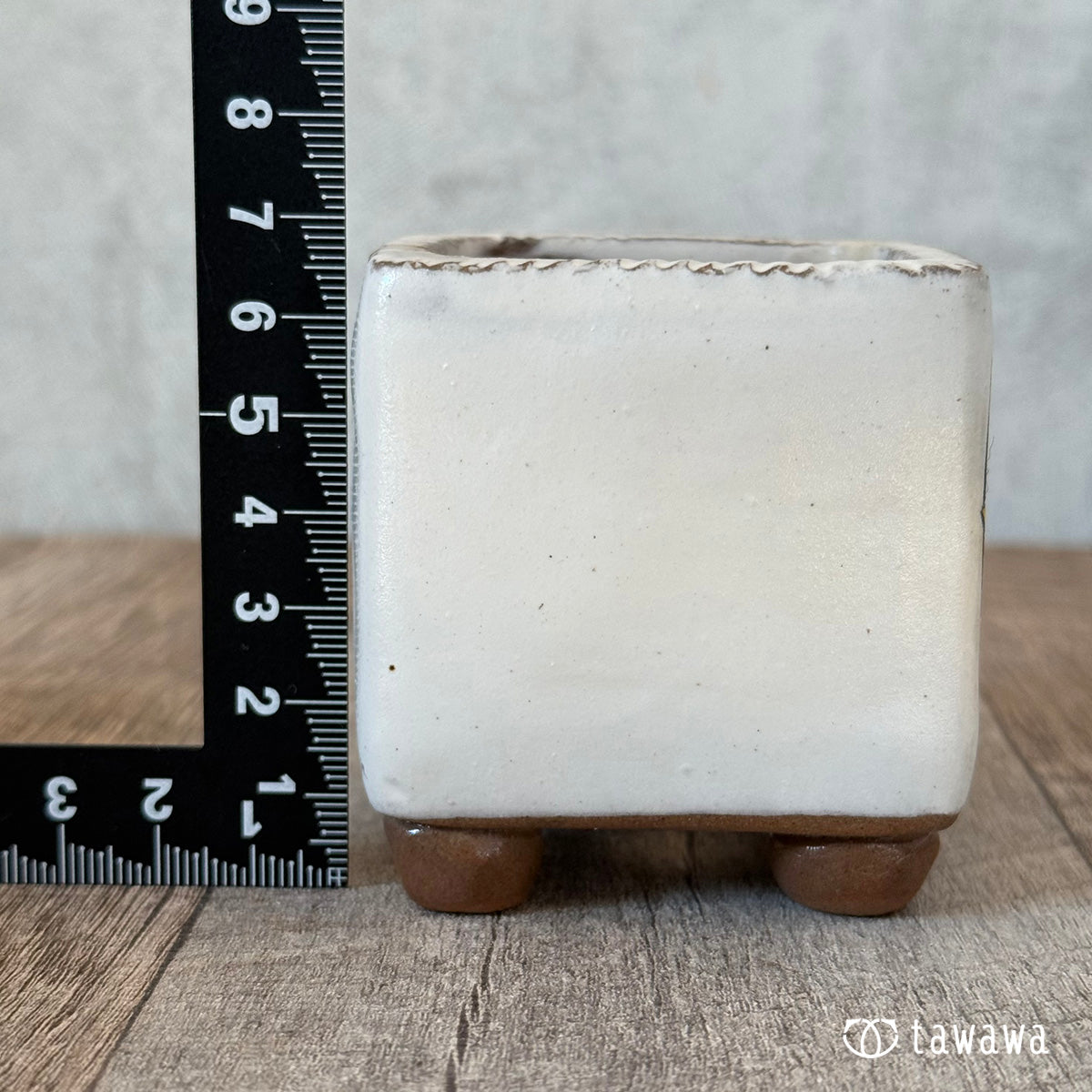 Korean pot 306 (sold out)