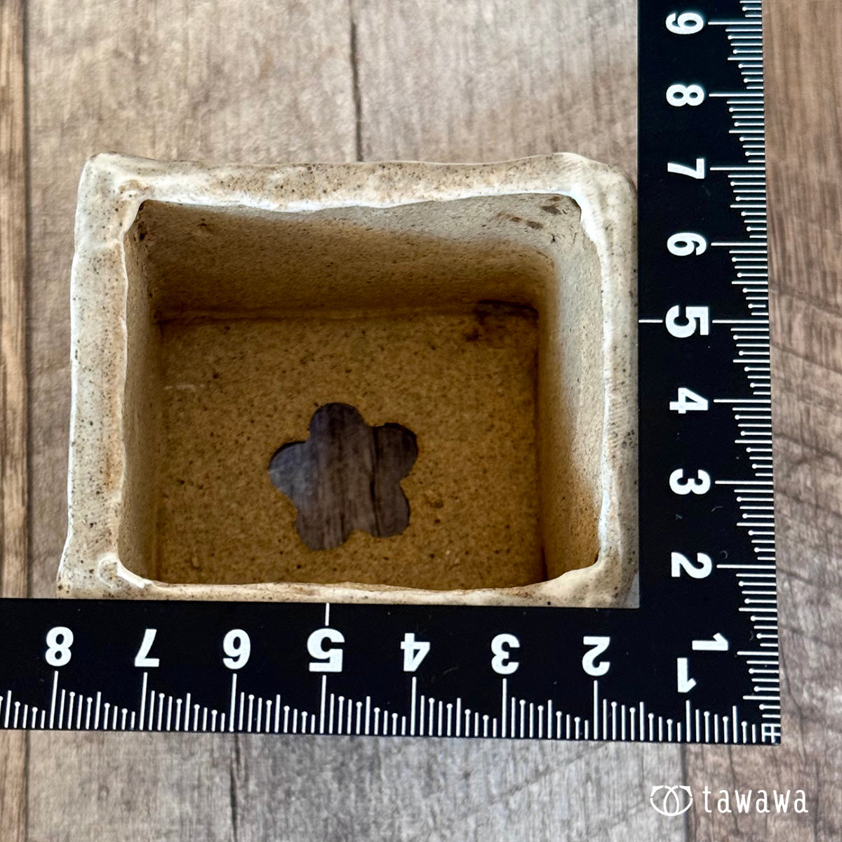 Korean pot 309 (sold out)