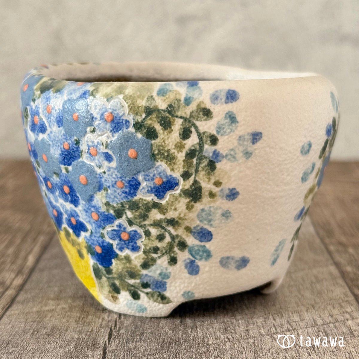 Korean pot 279 (sold out)