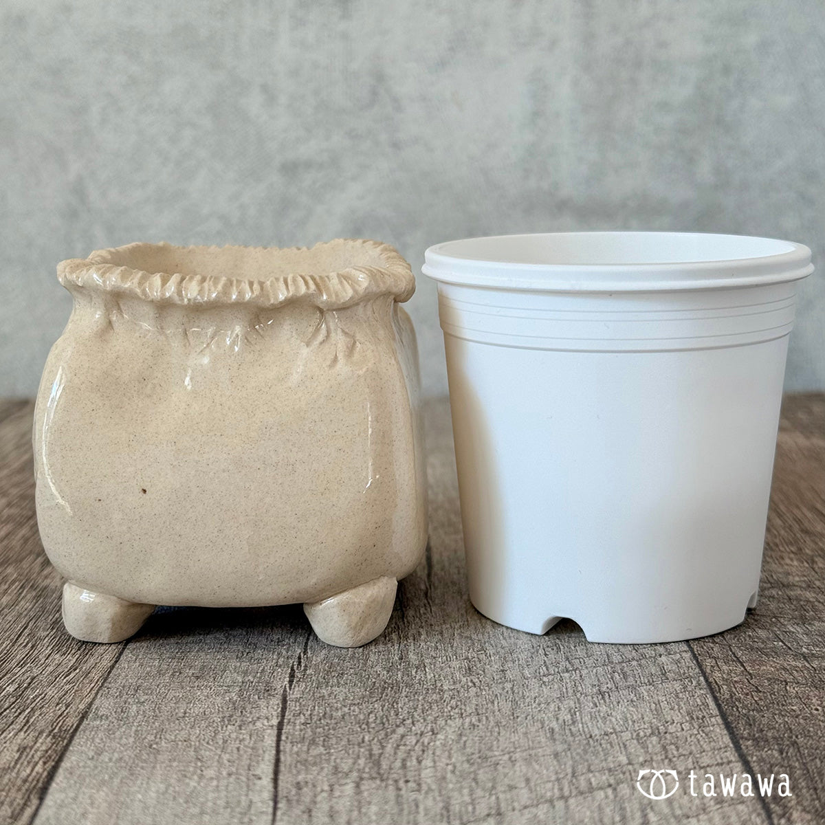 Korean pot 298 (sold out)
