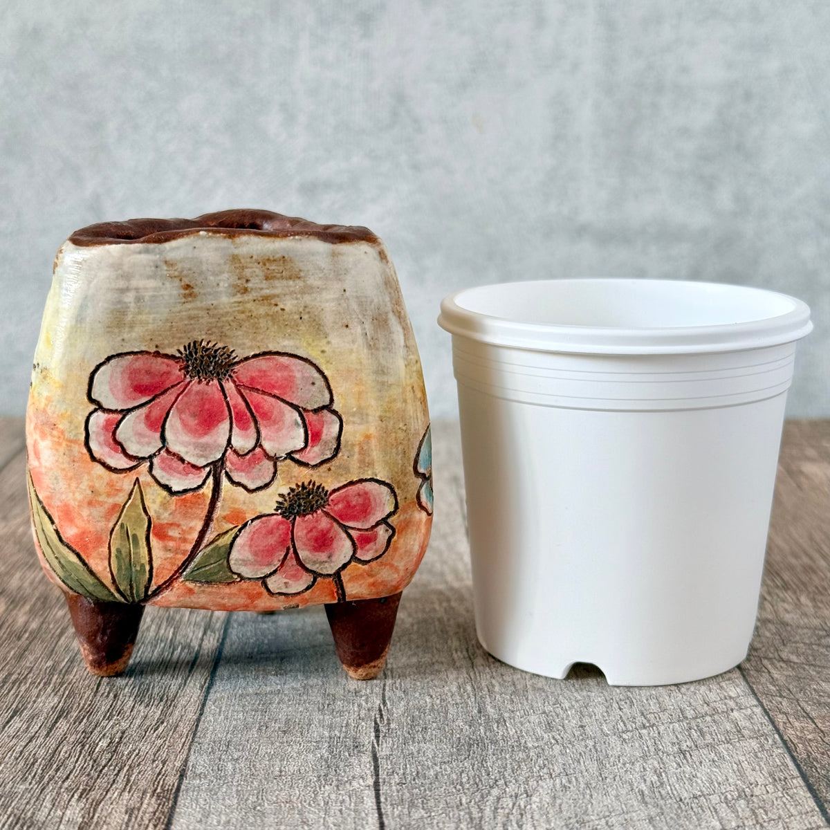 For Sale: Korean Pot 319